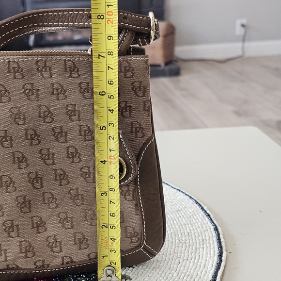 Vintage Dooney & Bourke Shoulder Bag - Picture 8 of 8